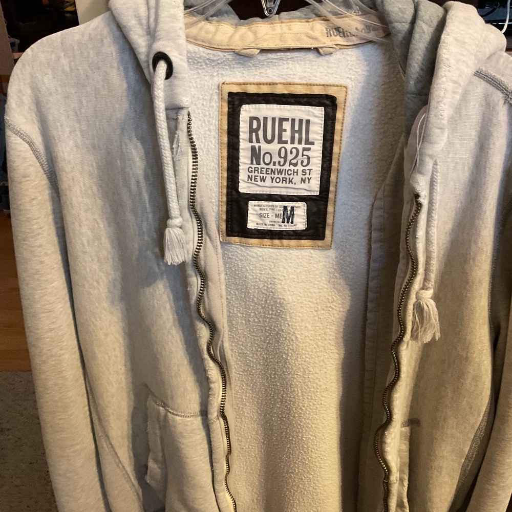 Ruehl No 925 Medium full zip hoodie gray